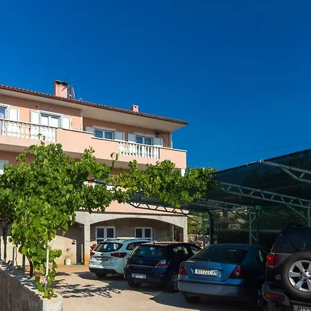 Bonifacic Apartment